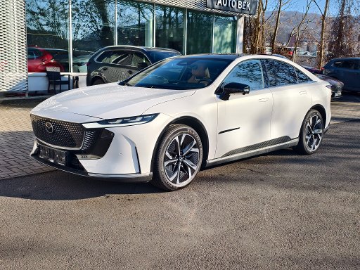 Mazda 6e